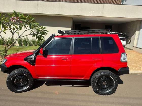 MITSUBISHI PAJERO 2.5 HD 4X4 8V TURBO INTERCOOLER DIESEL 4P MANUAL MITSUBISHI PAJERO 2.5 HD 4X4 8V TURBO INTERCOOLER DIESEL 4P MANUAL